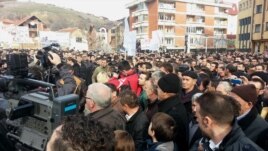 Pamje nga protesta e 21 janarit në Preshevë, kundër largimit të lapidarit të UÇPMB-së nga ky vend. 