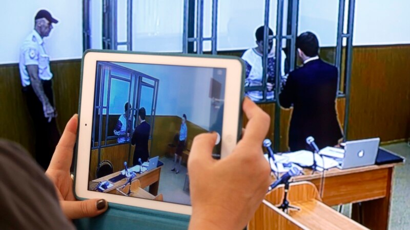 Порно фотографии в деталях. Чтение книги оргазм видео