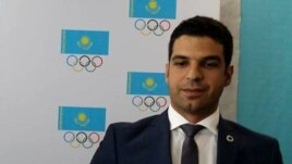 Бразилиядағы «Крузейро» футбол академиясының менеджері Сильвейра Педро Энрике. Алматы. 19 наурыз 2015 жыл.