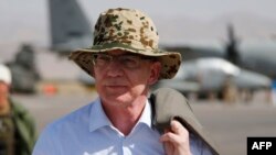 German Defense Minister Thomas de Maiziere, pictured here in Herat (file photo)