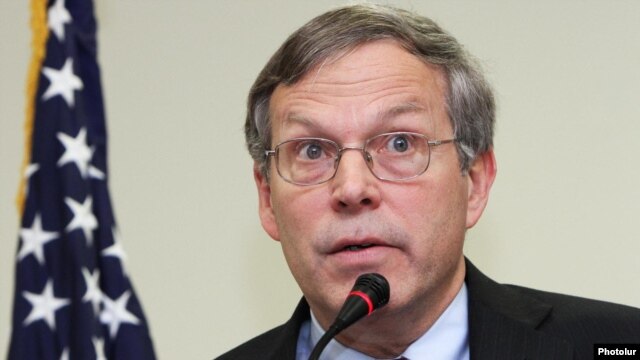 Armenia - U.S. Ambassador John Heffern delivers a speech in Yerevan, 2Apr2012.