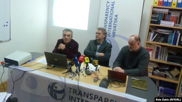 Zagreb: Predstavljanje istraživanja o mogućnosti korupcije u obrambenom sektoru, 30. siječanj 2013.