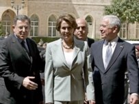 Pelosi (center) with Lebanese Prime Minister Fuad Siniora (left) in Beirut on April 2 (epa)
