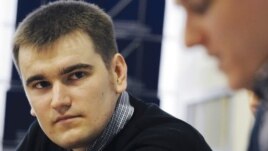 F826F839-3A8C-4D01-9C35-7104503F8539_w26