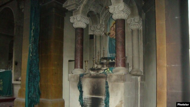 Syria -- The Armenian church of  Surp Gevorg in Aleppo damaged by fire, 29Oct2012.