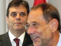 Serbian Prime Minister Vojislav Kostunica (left, with EU foreign policy chief Javier Solana) is due in Brussels on February 7 (epa)