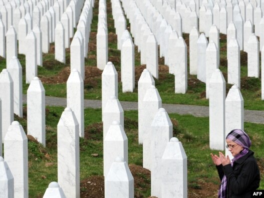Memorijalni centar na žrtve genocida u Srebrenici 1995,  Potočari, 31 mart 2010