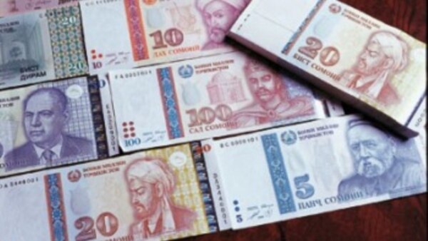 Rusiya rubluna bağlı Tacikistan somonisi də təhl&uuml;kədədir