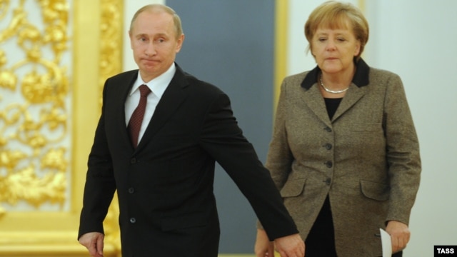 Russian President Vladimir Putin's meeting with German Chancellor Angela Merkel in Moscow on November 16 ended a prolonged withdrawal from public life that has led to lots of speculation about his health.