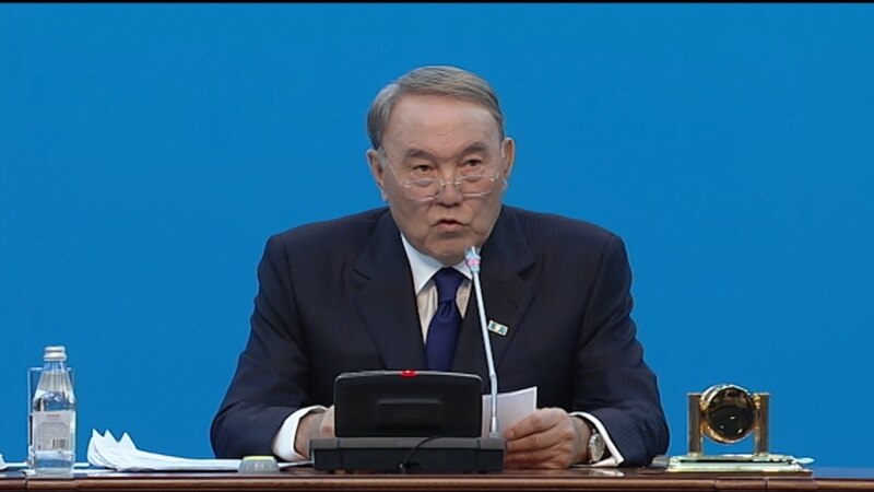 Назарбаева в России наградили премией «Человек года»