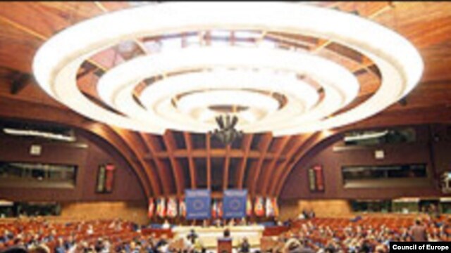 FE1C747A-8159-4DF8-A738-DEB47BDDA19C_w64