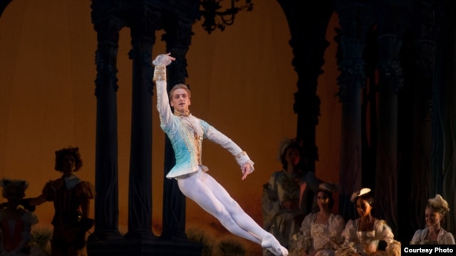 American ballet dancer David Hallberg performing in "The Sleeping Beauty" in New York (Photo: Rosalie O'Connor)