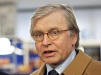 Van der Linden discusses his trip during a press conference in Minsk (Bymedia.net)