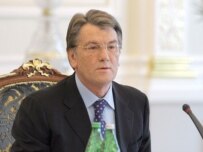 Yushchenko speaking on April 2 (ITAR-TASS)