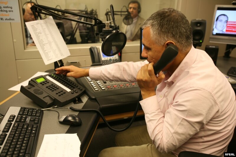 Radio Azadi's call-in