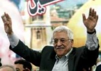 Palestinian leader Mahmoud Abbas has reportedly discussed potential power-sharing scenarios with Hamas leaders (file photo) (AFP)