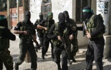 Palestine -- Hamas militants 17Dec2006