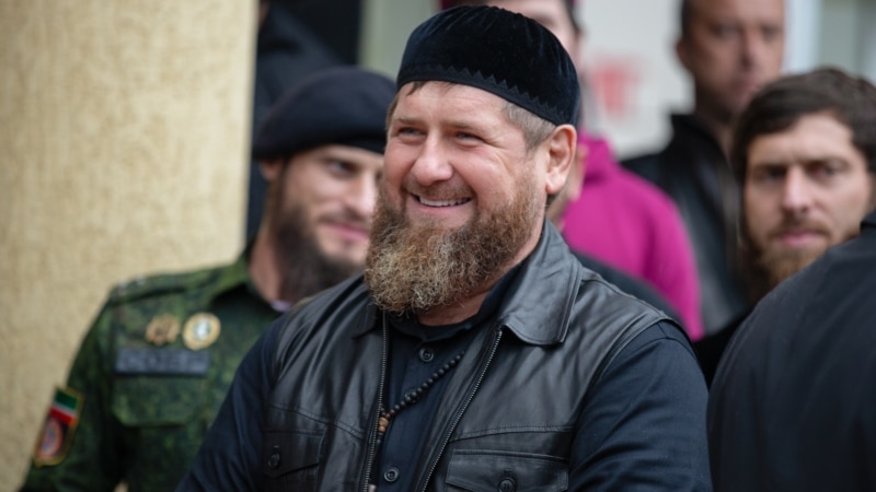 "Кадыров – продукт информационный". Глава Чечни и его критики