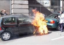 Iran -- self-immolating woman NO DATE, NO LOCATION