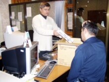Uzbekistan -- Service's bureau in Tashkent, 14 Dec.2005