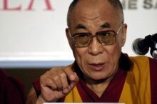 Czech Republic/Forum 2000 - Tibetan Buddhist leader Dalai Lama at Forum 2000, 10Oct2006