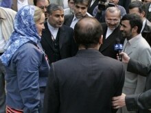 Iran - Biritish Navy meet Ahmadinejad before freedom, Tehran, 04Apr2007