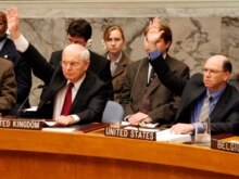 UN -- Security Council members vote to approve new sanctions against Iran, 24Mar2007