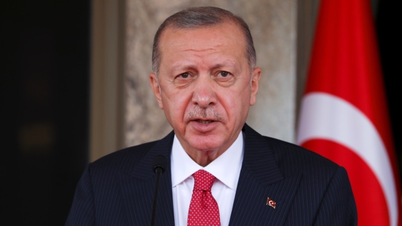 ����: rus.azatutyun.am