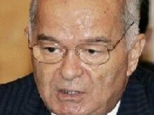 Russia/Uzbekistan -- Uzbek President Islam Karimov at the EuroAsian Economic Cooperation summit outside St. Petersburg, 25jan2006.
