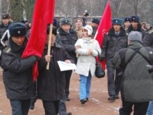 Kyrgyzstan -- Supporters of the opposition Ata-Meken (Fatherland) are beine detained in Bishkek, 21Dec2007