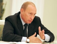 Russia -- President Vladimir Putin speaks during his meeting with the leaders of parliamentary fractions in Moscow's Kremlin, 04Oct2006