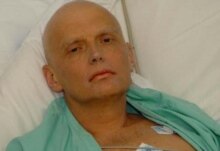 U.K. -- Aleksandr Litvinenko, a former KGB lieutenant-colonel, at University Hospital, London, 20Nov2006