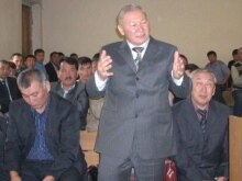 Kyrgyzstan -- (L-R) Kubanychbek Tokobaev, Zootbek Kudaibergenov, and Sadyrbek Dubanaev, at Aksy trial, 23Oct2007