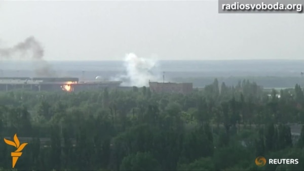 Українські військові вдалися до авіації проти бойовиків в аеропорту в Донецьку