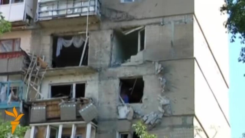 Донецк: поврежденные жилые дома
