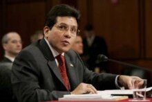 U.S. - US Attorney General Alberto Gonzales testifies before the Senate Judiciary Committee, Capitol Hill in Washington, DC, 6 Feb. 2006
