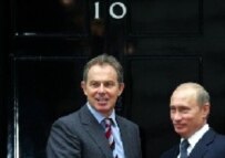 Russian President Putin (R) with British Prime Minister Tony Blair, his predecessor as chair of the G-8 (file photo) (AFP)