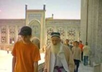 A mosque in Dushanbe (file photo) (RFE/RL)