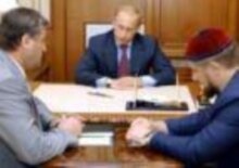 Chechnya/Russia -- Presidents Alu Alkhanov and Vladimir Putin, Interior Minister Ramzan Kadyrov