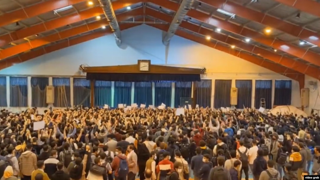  Iranian students attend a protest at Tehran's Sharif University in November. Since the death of Mahsa Amini in September, numerous protests have been held at Iran's universities, particularly in the capital city. (file photo)