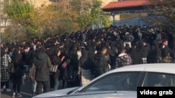 Protests at the north Tehran branch of Azad University on November 5.