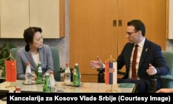Direktor Kancelarije za Kosovo u Vladi Srbije Petar Petković zahvalio se ambasadorki Kine "na velikom prijateljstvu i podršci", 7. novembar 2022.