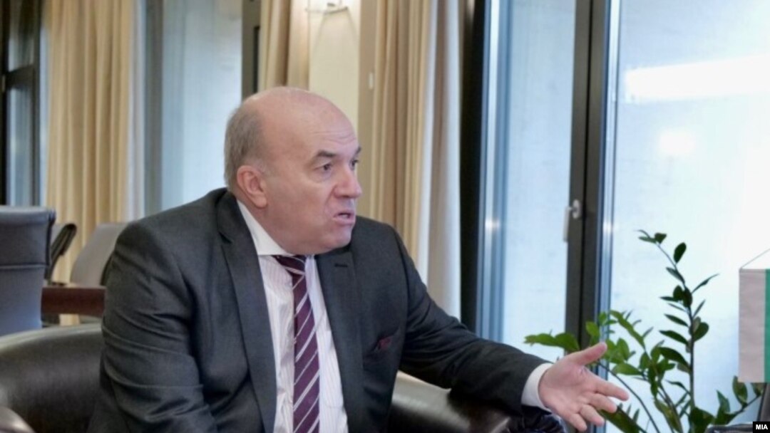 Николај Милков 
