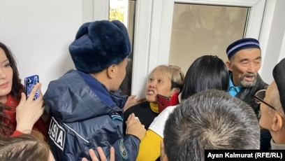 Анальный порно микс