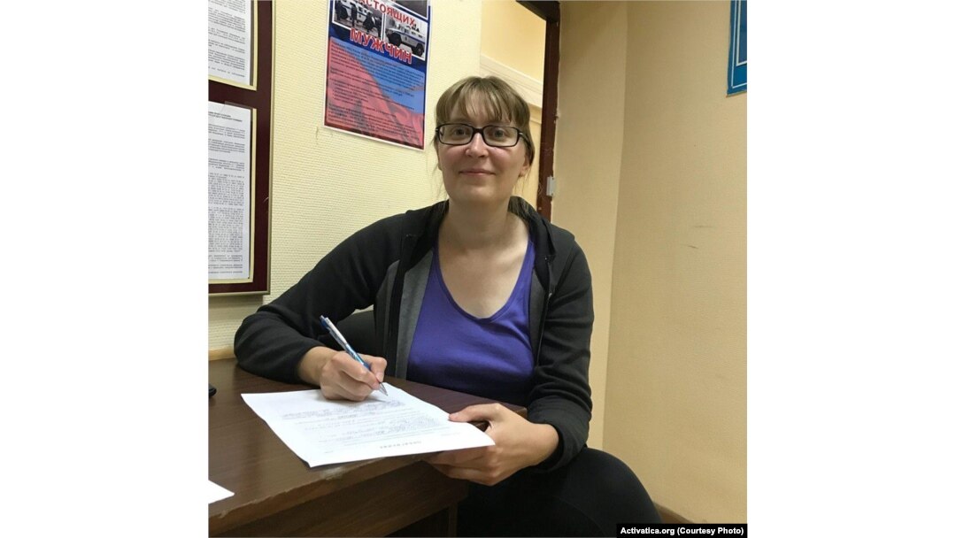 Татьяна Павлова в отделении полиции
