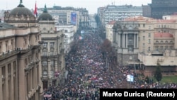 Protestna šetnja tokom "generalnog štrajka" u centru Beograda, 24. januar 2025.