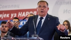 Milorad Dodik meets reporters after preliminary results were released during Bosnia-Herzegovina's October 4 elections.