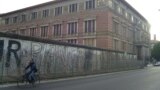 Porțiune din Zidul Berlinului.