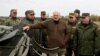 Лукашэнка аглядае тэхніку на вайсковым палігоне. Лістапад 2022