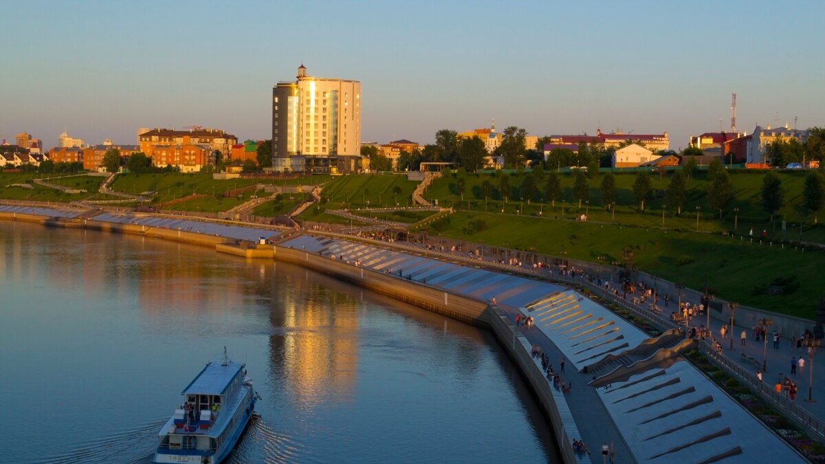 В Тюмени задержан главный бухгалтер медцентра "Медгород"
